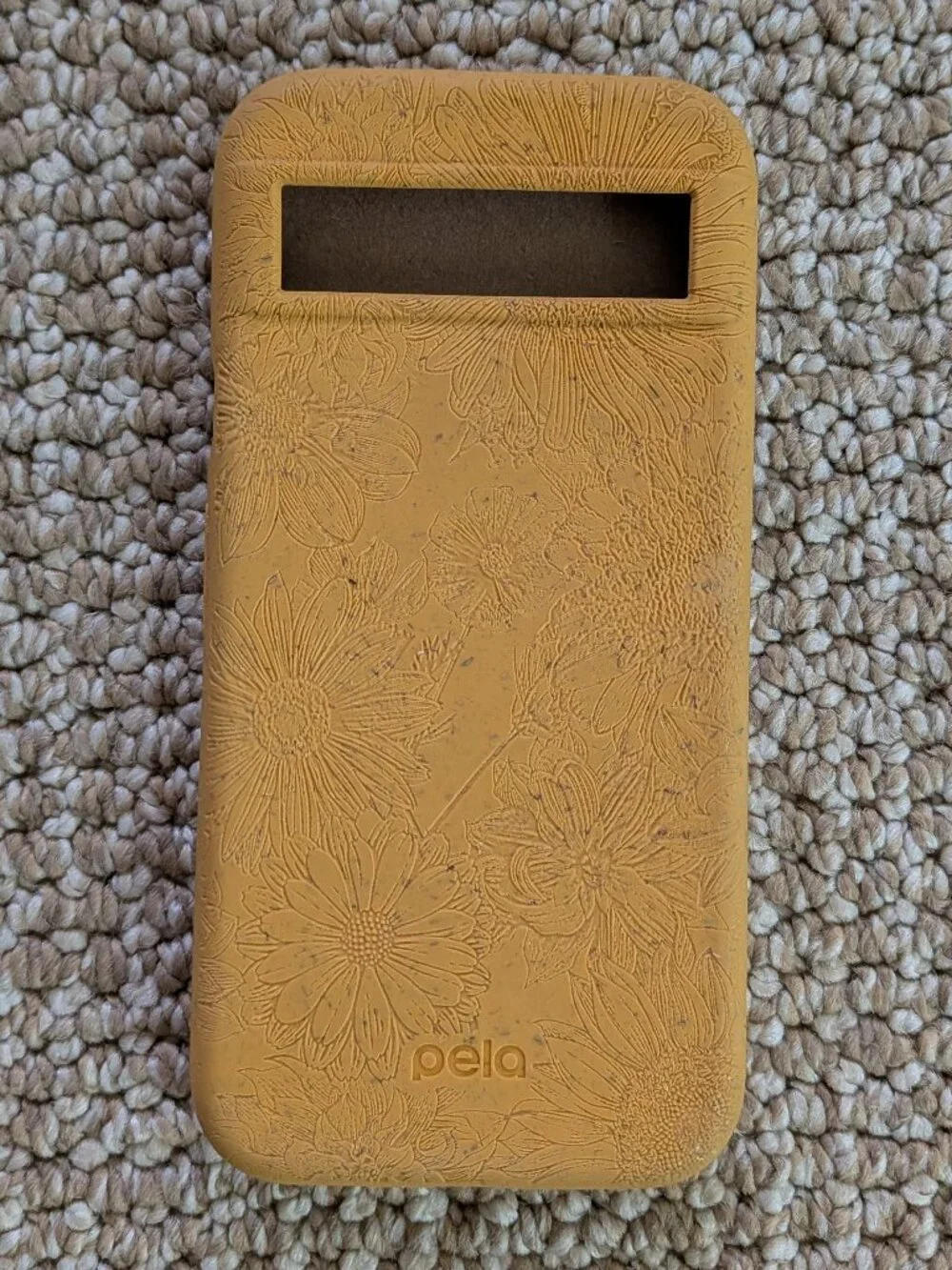 Pela used textured